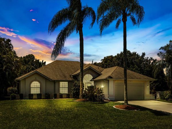 Cape Coral Home 1024408