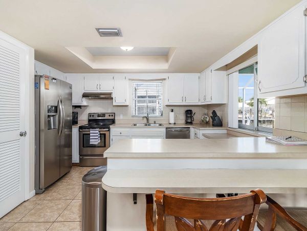 Cape Coral Home 1024410