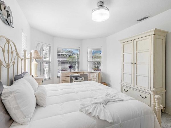 Cape Coral Home 1024411