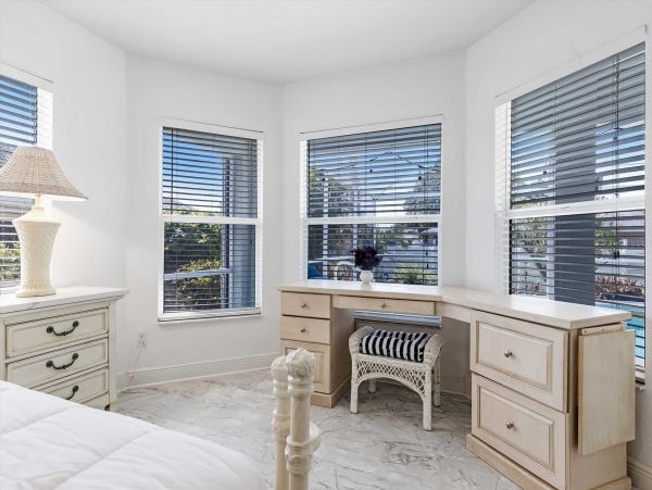 Cape Coral Home 1024411