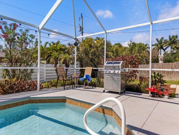 Cape Coral Home 1024411