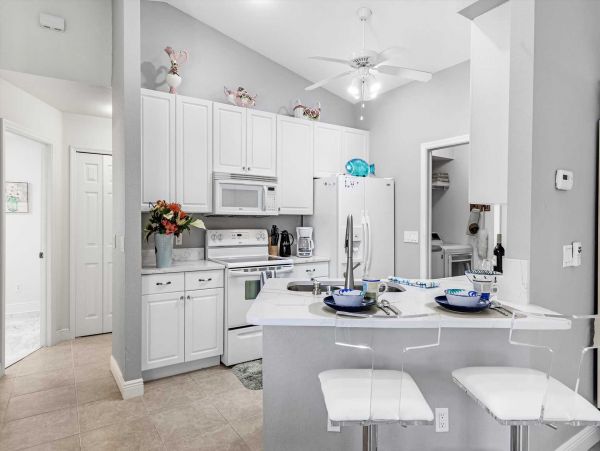 Cape Coral Home 1024411