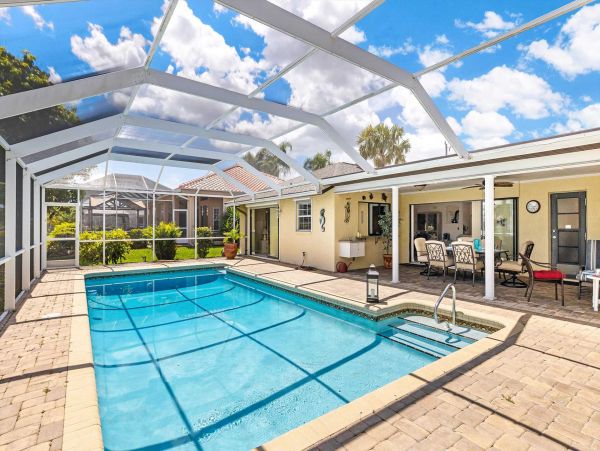 Cape Coral Home 1024412