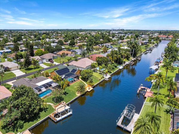 Cape Coral Home 1024412