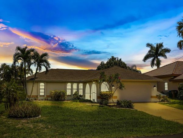 Cape Coral Home 1024412