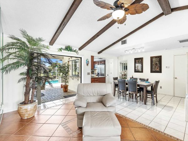 Cape Coral Home 1024412