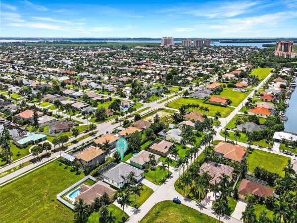 Cape Coral Home 1024413