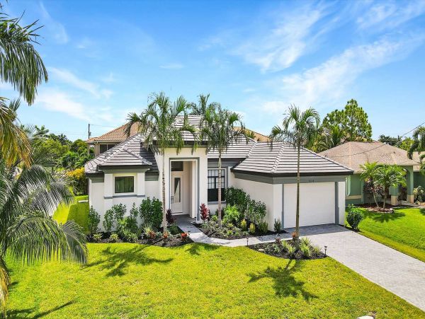 Cape Coral Home 1024413