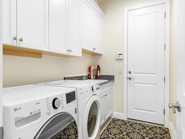 Cape Coral Home 1024413