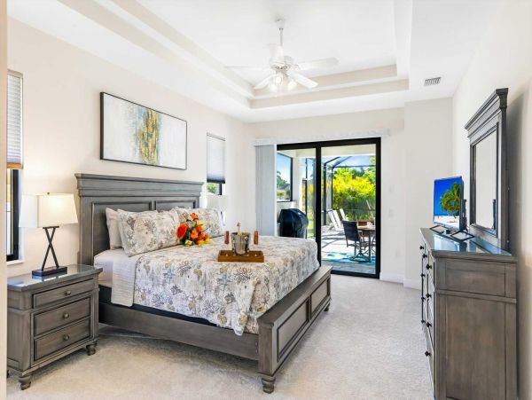 Cape Coral Home 1024413