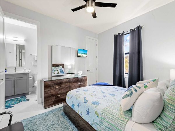 Cape Coral Home 1024414