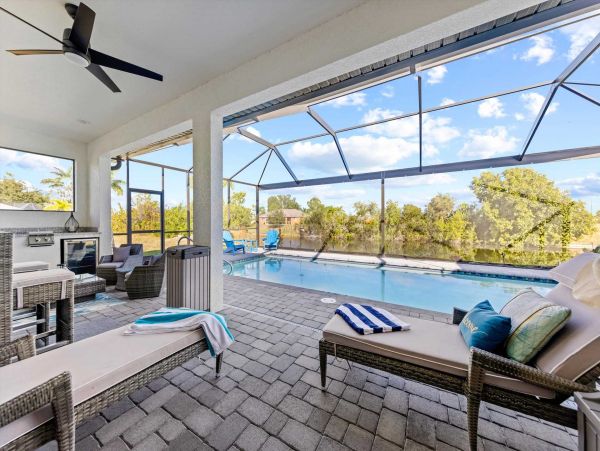 Cape Coral Home 1024414
