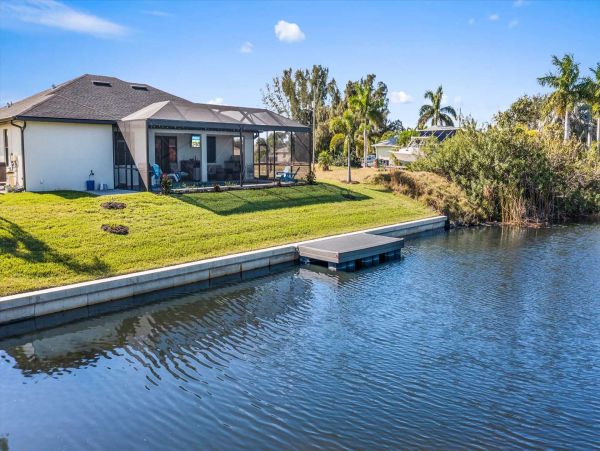 Cape Coral Home 1024414