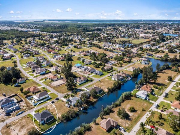 Cape Coral Home 1024414