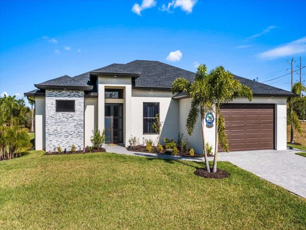 Cape Coral Home 1024414