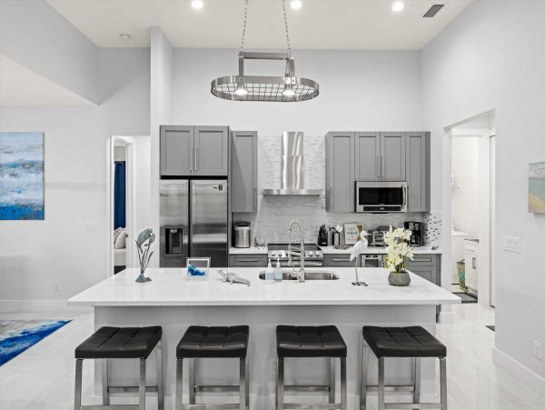 Cape Coral Home 1024414