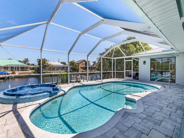 Cape Coral Home 1024415