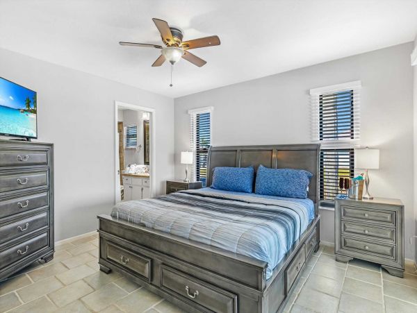 Cape Coral Home 1024415