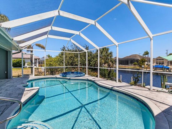 Cape Coral Home 1024415