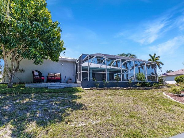 Cape Coral Home 1024415