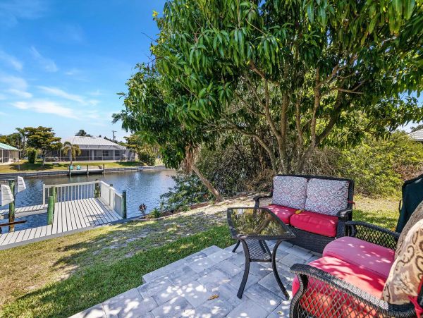 Cape Coral Home 1024415
