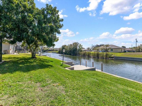 Cape Coral Home 1024416