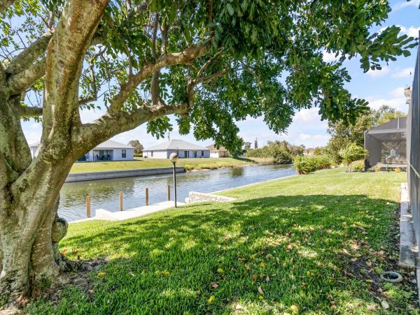 Cape Coral Home 1024416