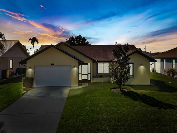 Cape Coral Home 1024416
