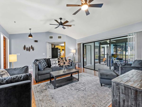 Cape Coral Home 1024416