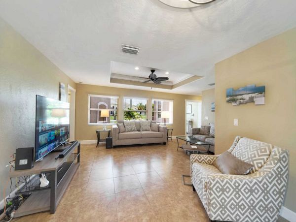 Cape Coral Home 1024417