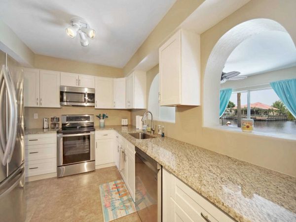 Cape Coral Home 1024417