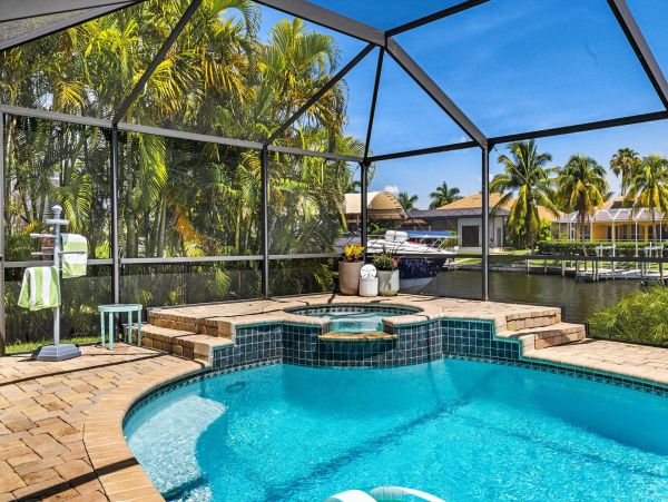 Cape Coral Vacation Pool Home Canal Views Three Bedroom
