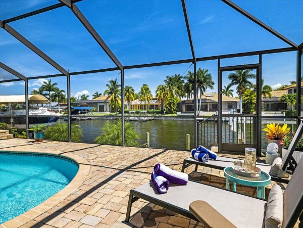 Cape Coral Vacation Pool Home Canal Views Three Bedroom