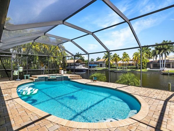 Cape Coral Vacation Pool Home Canal Views Three Bedroom - additional view, photo 5