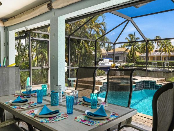 Cape Coral Vacation Pool Home Canal Views Three Bedroom