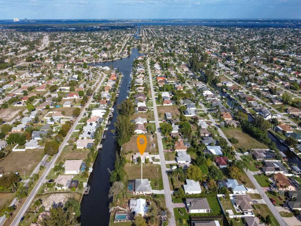 Cape Coral Home 1024420