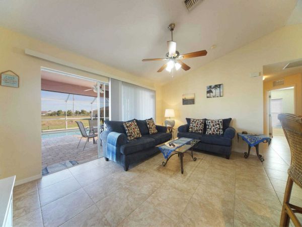 Cape Coral Vacation Home Three Bedroom