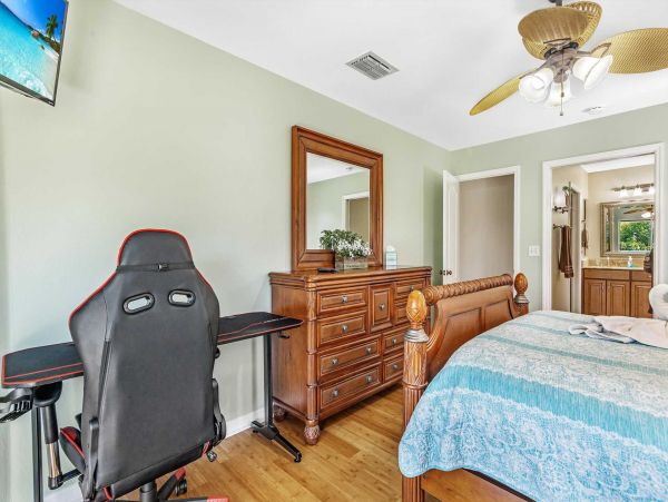 Cape Coral Home 1024423