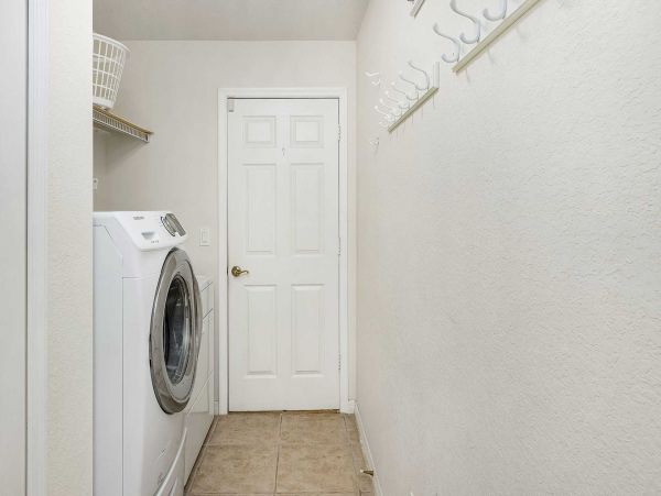 Cape Coral Home 1024428