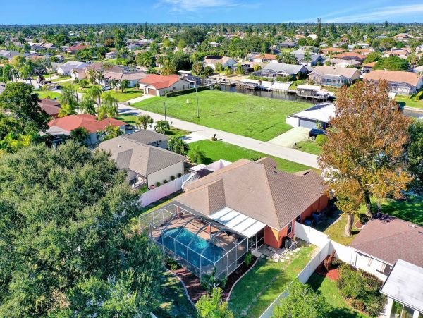 Cape Coral Home 1024429
