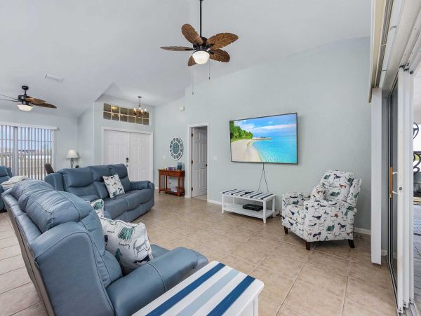 Cape Coral Home 1024430
