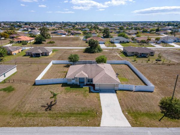 Cape Coral Home 1024430