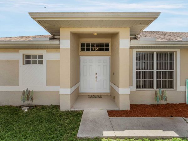 Cape Coral Home 1024430
