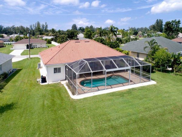 Cape Coral Home 1024431