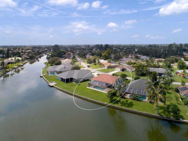Cape Coral Home 1024431