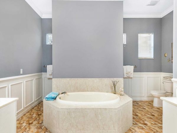 Cape Coral Luxury Four Bedroom Pool Home Vacation Rental
