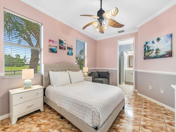 Cape Coral Luxury Four Bedroom Pool Home Vacation Rental