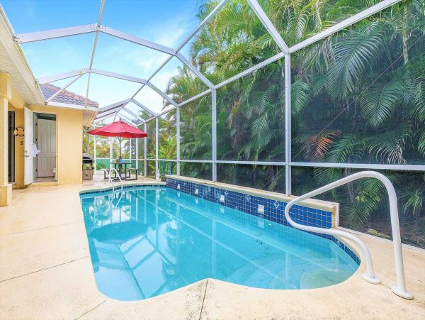 Cape Coral Luxury Four Bedroom Pool Home Vacation Rental
