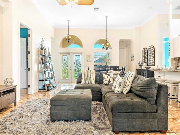 Cape Coral Luxury Four Bedroom Pool Home Vacation Rental