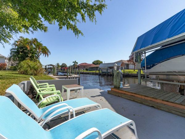 Cape Coral Home 1024434